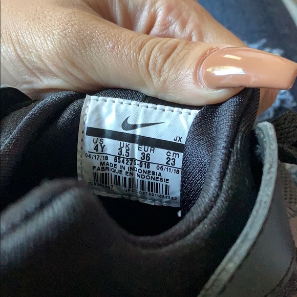 Black Nike huaraches - Picture 6 of 6